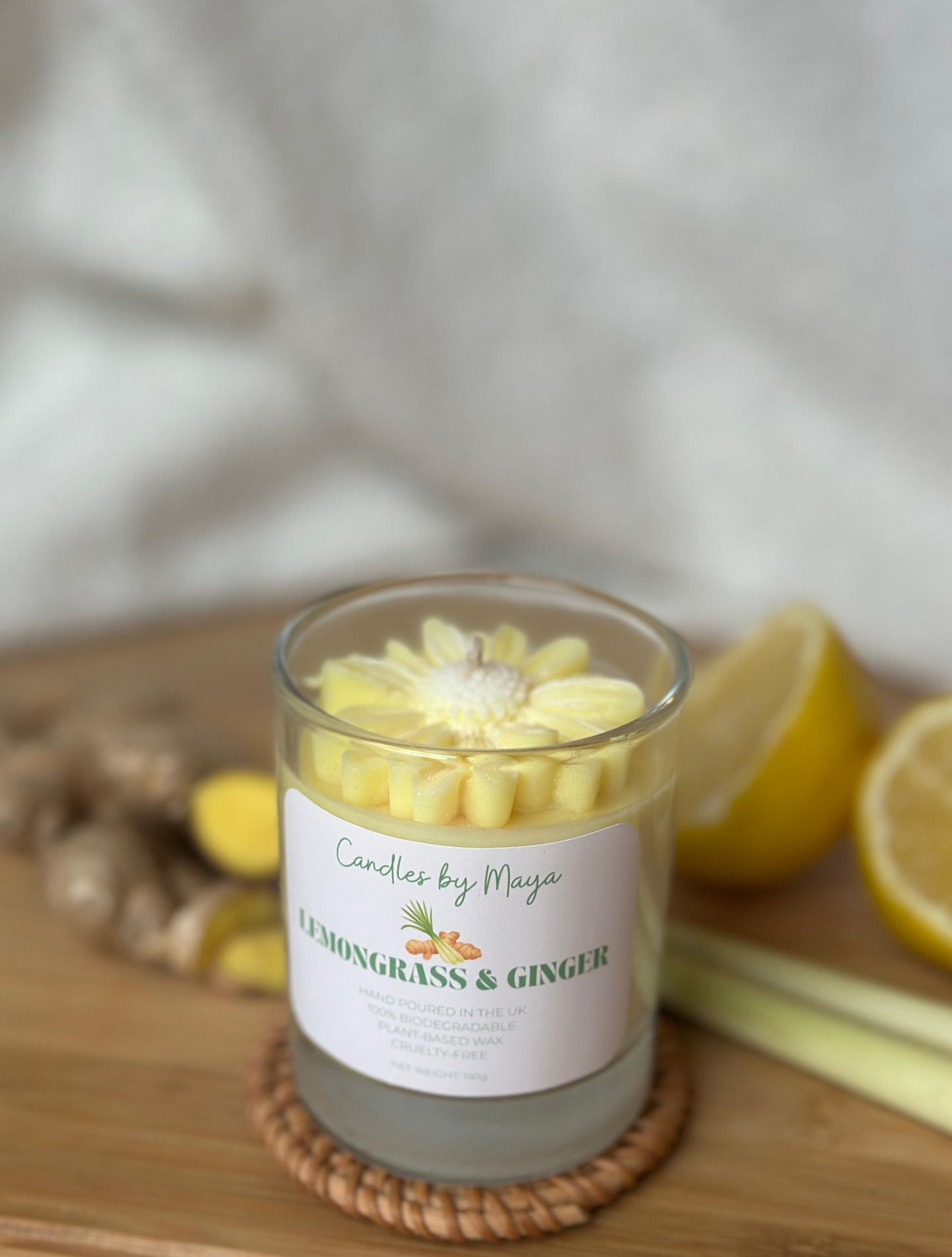 Lemongrass & Ginger Candle – Floral Topped